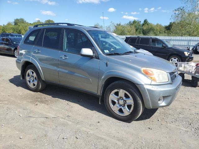 Foto 4 de la subasta – 2005 TOYOTA RAV4 con VIN JTEHD20V350056337