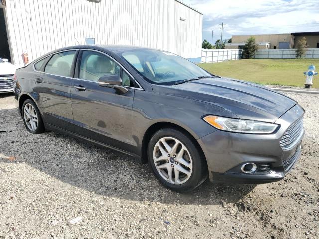 Photo 4 from auction – 2016 FORD FUSION SE with VIN 3FA6P0HD5GR394589