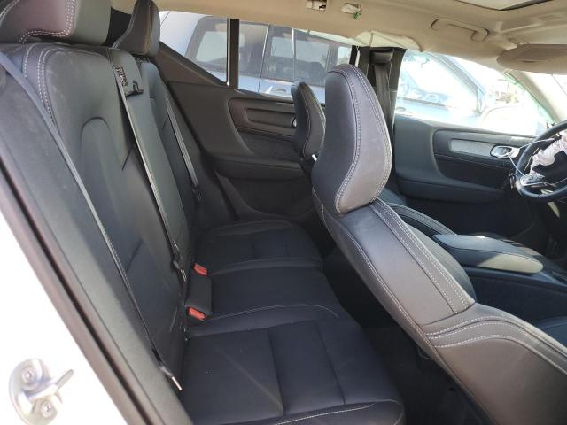 Photo 11 from auction – 2025 VOLVO XC40 CORE with VIN YV4L12UJXS2591709