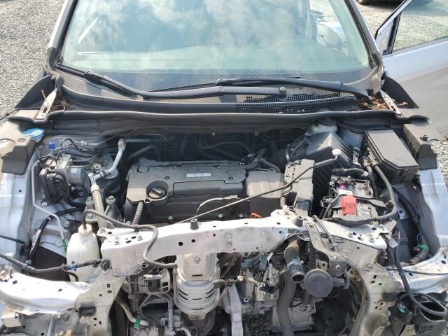 Photo 12 from auction – 2016 HONDA CR-V SE with VIN 2HKRM4H40GH698763
