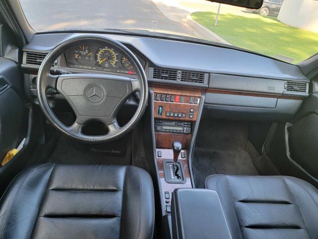 Photo 9 from auction – 1994 MERCEDES-BENZ E 500 with VIN WDBEA36E8RC113227