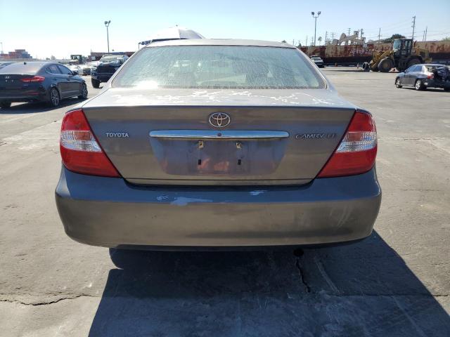 Photo 6 from auction – 2004 TOYOTA CAMRY LE with VIN 4T1BE32K44U840061