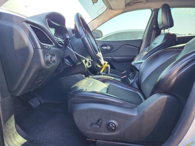 Photo 7 from auction – 2019 JEEP CHEROKEE T with VIN 1C4PJMBX7KD104042