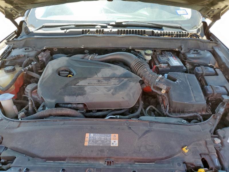 Photo 11 from auction – 2013 FORD FUSION SE with VIN 3FA6P0HR7DR370303