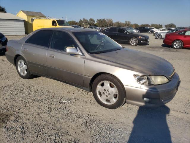 Photo 4 from auction – 2000 LEXUS ES 300 with VIN JT8BF28G7Y0285813