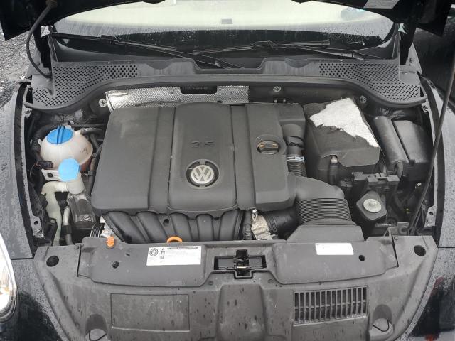 Photo 11 from auction – 2013 VOLKSWAGEN BEETLE with VIN 3VW5P7AT2DM820342