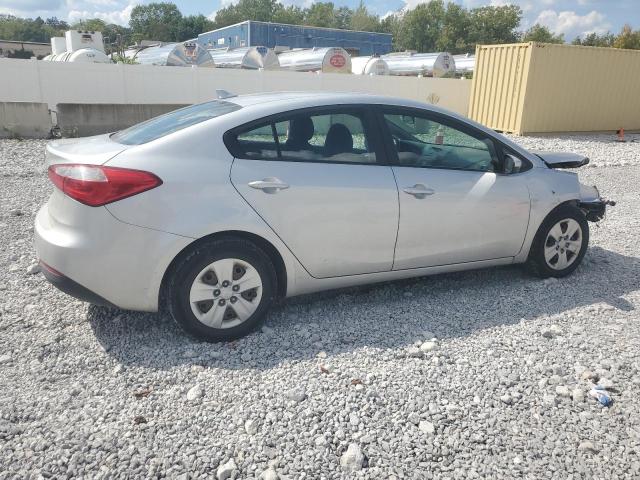 Photo 3 from auction – 2016 KIA FORTE LX with VIN KNAFK4A67G5512394