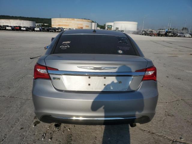 Photo 6 from auction – 2013 CHRYSLER 200 TOURIN with VIN 1C3CCBBG9DN678141