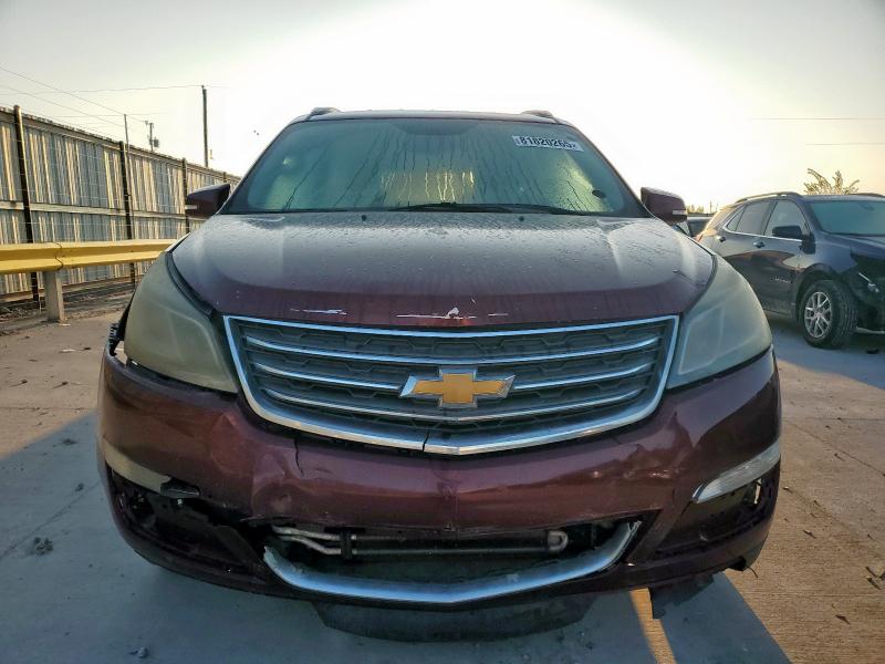 Photo 5 from auction – 2015 CHEVROLET TRAVERSE L with VIN 1GNKRGKD8FJ341552