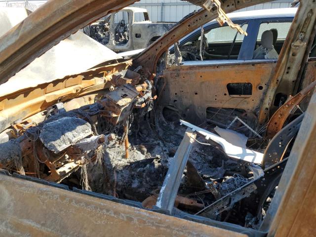 Photo 7 from auction – 2017 TOYOTA RAV4 LIMIT with VIN 2T3DFREV1HW564708