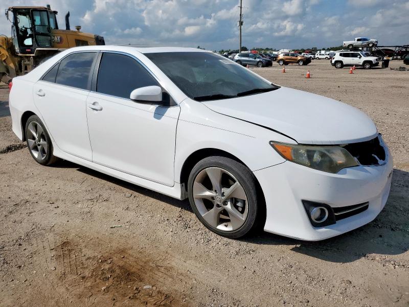Photo 4 from auction – 2012 TOYOTA CAMRY SE with VIN 4T1BK1FKXCU511371