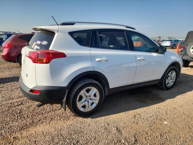Photo 3 from auction – 2015 TOYOTA RAV4 LE with VIN JTMBFREV8FD105032