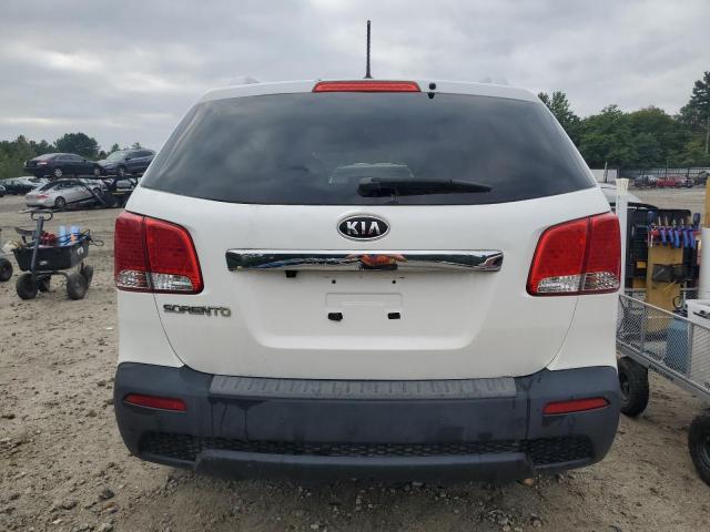 Photo 6 from auction – 2013 KIA SORENTO LX with VIN 5XYKTCA64DG386412