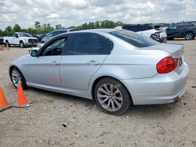Photo 2 from auction – 2009 BMW 328 I with VIN WBAPH77589NM30499