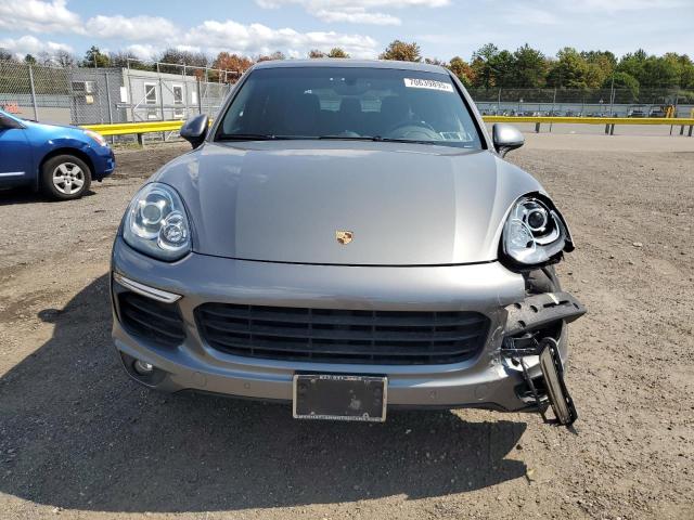Photo 5 from auction – 2016 PORSCHE CAYENNE with VIN WP1AA2A26GKA10297