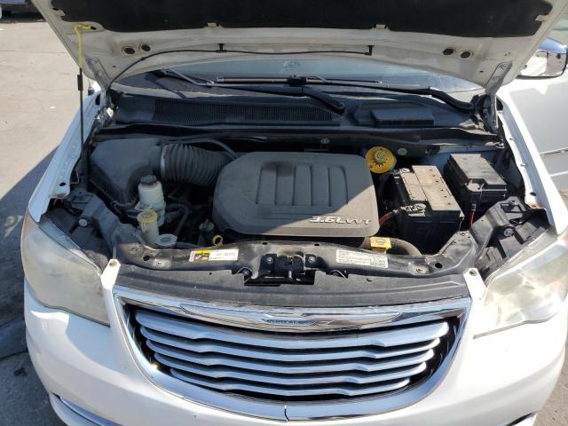 Photo 12 from auction – 2015 CHRYSLER TOWN & COU with VIN 2C4RC1CG7FR506548