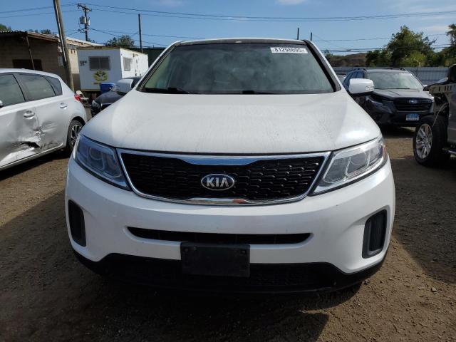 Photo 5 from auction – 2015 KIA SORENTO LX with VIN 5XYKTCA61FG639950