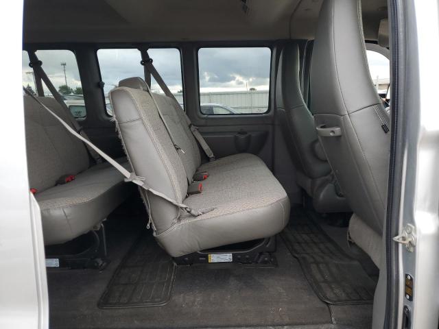 Photo 11 from auction – 2016 CHEVROLET EXPRESS G2 with VIN 1GAWGFFG2G1196713