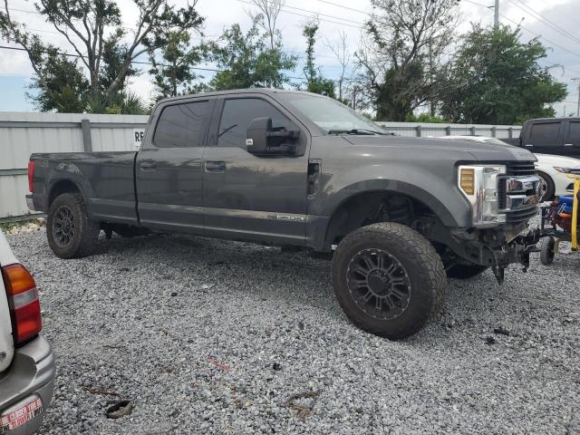 Photo 4 from auction – 2018 FORD F350 SUPER with VIN 1FT8W3BT9JEB74132