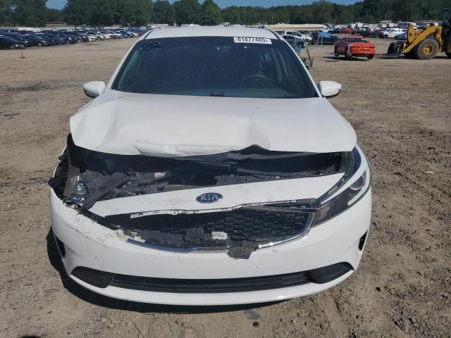 Photo 5 from auction – 2017 KIA FORTE LX with VIN 3KPFK4A71HE041926