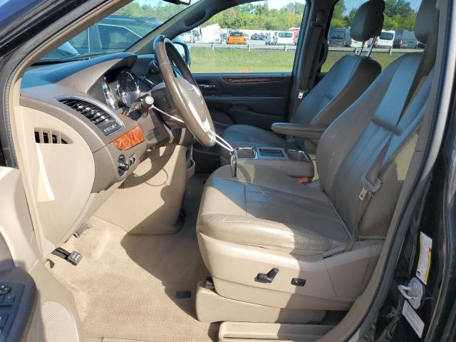 Photo 7 from auction – 2016 CHRYSLER TOWN & COU with VIN 2C4RC1BG5GR245679
