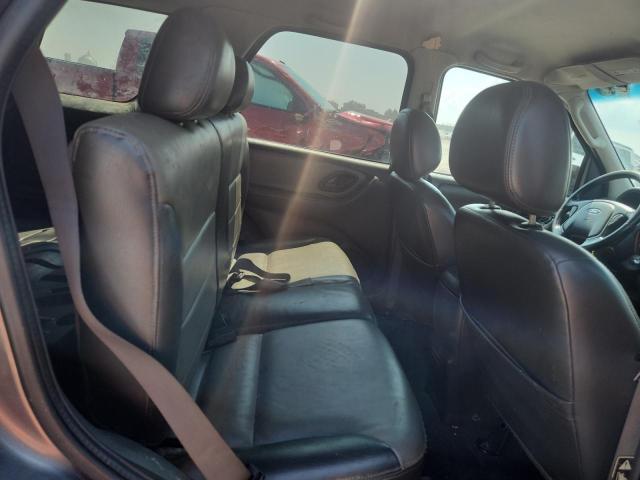 Photo 11 from auction – 2003 FORD ESCAPE XLT with VIN 1FMYU93103KC87568