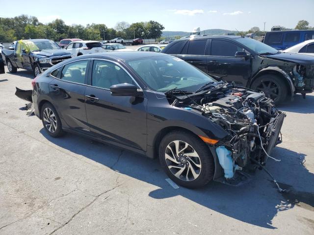 Foto 4 de la subasta – 2017 HONDA CIVIC EX con VIN 19XFC2F78HE057129