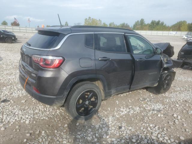 Photo 3 from auction – 2018 JEEP COMPASS LATITUDE with VIN 3C4NJDBBXJT391137