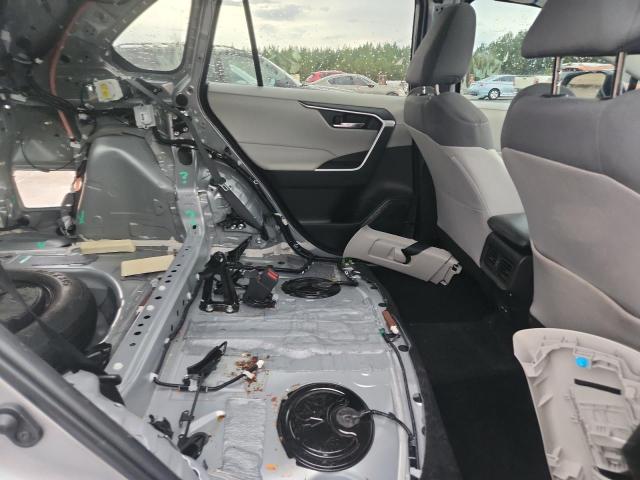 Photo 11 from auction – 2023 TOYOTA RAV4 XLE with VIN 2T3W1RFV7PC214876