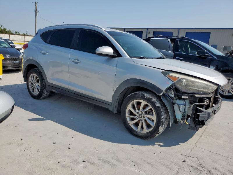 Photo 4 from auction – 2016 HYUNDAI TUCSON LIM with VIN KM8J33A43GU054275