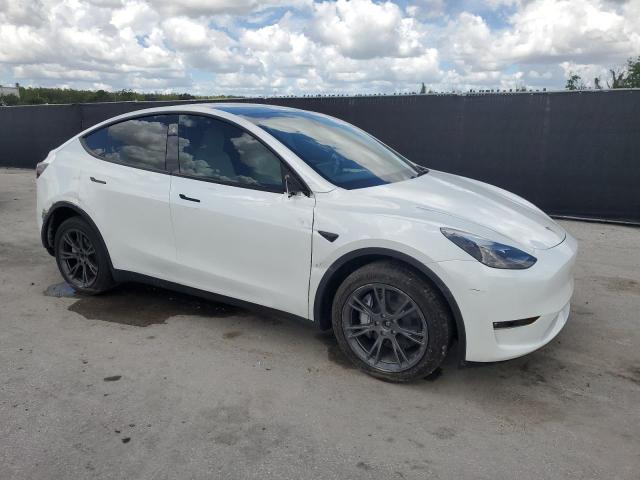 Photo 4 from auction – 2025 TESLA MODEL Y with VIN 7SAYGAEE9SF261434