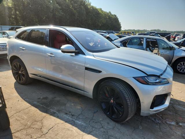 Photo 4 from auction – 2017 JAGUAR F-PACE S with VIN SADCM2BV9HA495864