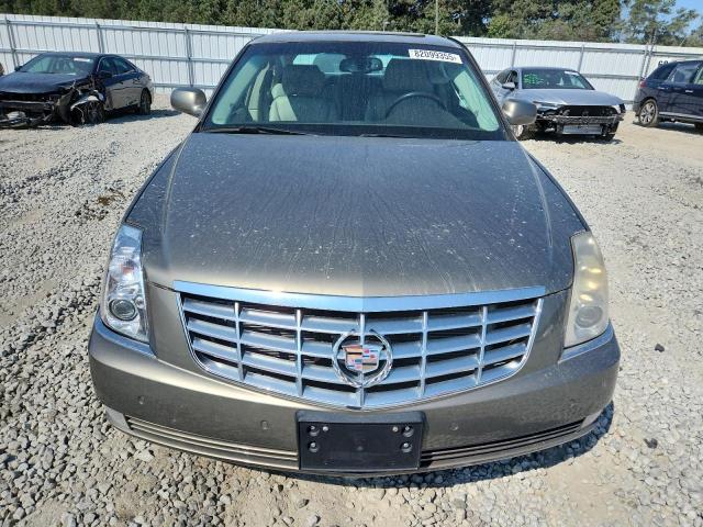Photo 5 from auction – 2011 CADILLAC DTS LUXURY with VIN 1G6KD5E62BU141142