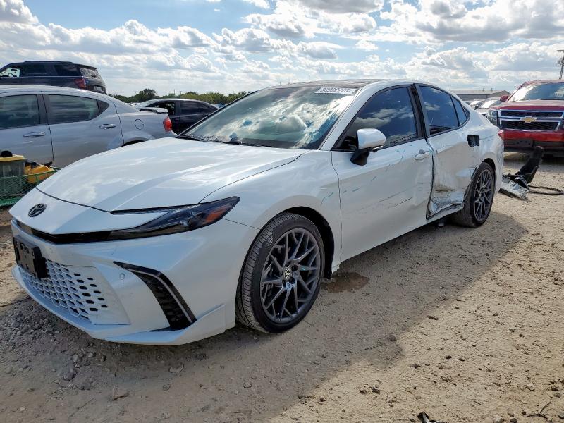 TOYOTA CAMRY XSE 2025 with VIN 4T1DAACK8SU033207 - Photo from auction