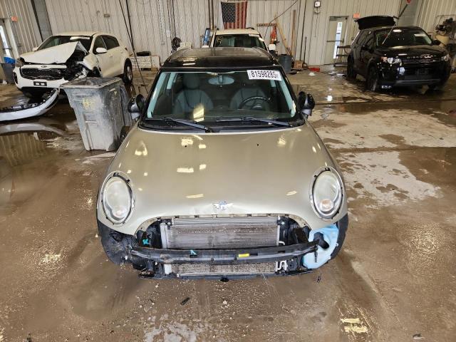 Photo 5 from auction – 2010 MINI COOPER CLU with VIN WMWML3C57ATX51143