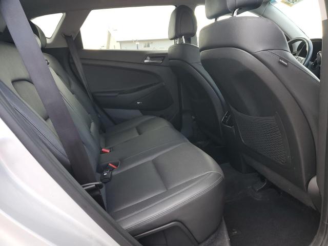 Photo 11 from auction – 2017 HYUNDAI TUCSON LIM with VIN KM8J3CA22HU277990