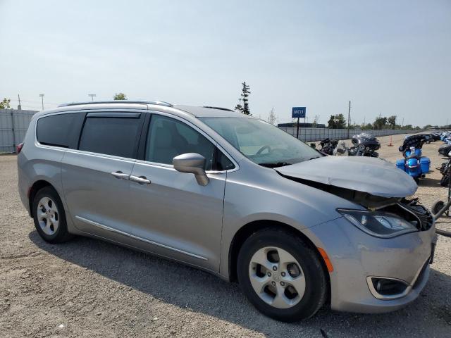 Photo 4 from auction – 2017 CHRYSLER PACIFICA T with VIN 2C4RC1EG4HR594054