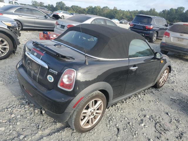 Photo 3 from auction – 2012 MINI COOPER ROA with VIN WMWSY1C51CT311516