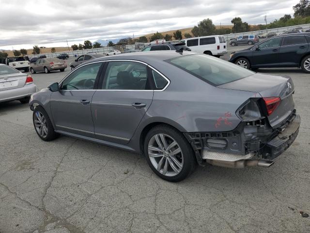 Photo 2 from auction – 2018 VOLKSWAGEN PASSAT SEL with VIN 1VWCA7A39JC009398
