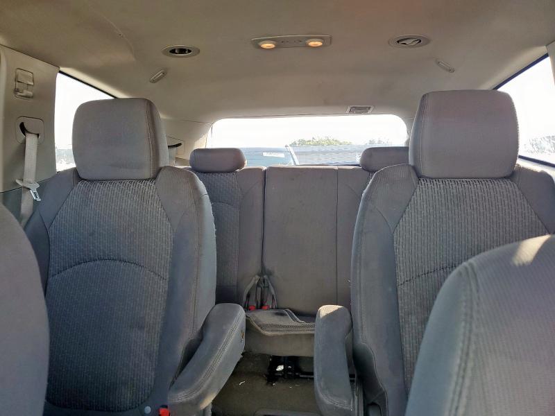Photo 10 from auction – 2011 CHEVROLET TRAVERSE L with VIN 1GNKRJED8BJ363974