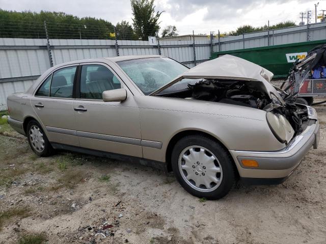 Photo 4 from auction – 1996 MERCEDES-BENZ E 300D with VIN WDBJF20F2TJ021464