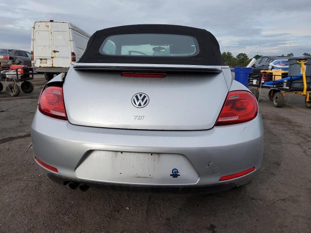 Photo 6 from auction – 2014 VOLKSWAGEN BEETLE with VIN 3VW5L7AT9EM813384