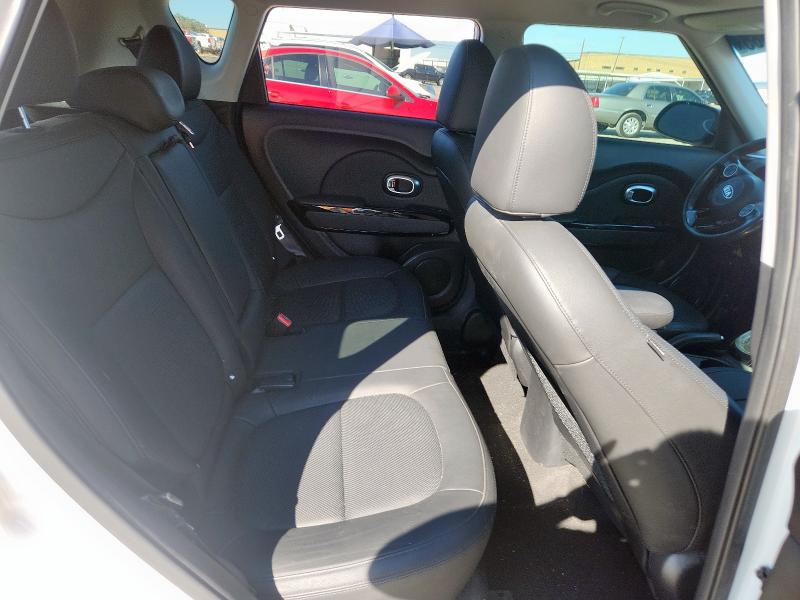 Photo 11 from auction – 2016 KIA SOUL with VIN KNDJX3A53G7335072