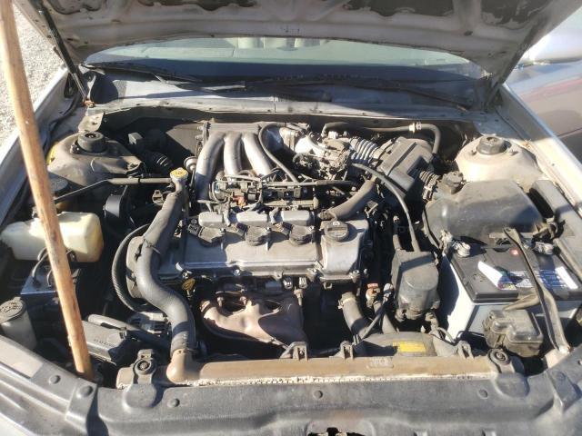 Photo 11 from auction – 2000 LEXUS ES 300 with VIN JT8BF28G7Y0285813