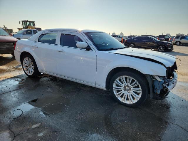 Photo 4 from auction – 2010 CHRYSLER 300 S with VIN 2C3CA2CV4AH328326