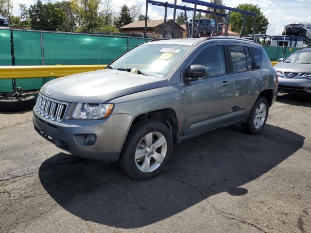 JEEP COMPASS LA 2013 مع رقم تعريف المركبة 1C4NJDEB1DD101132 - صورة من المزاد