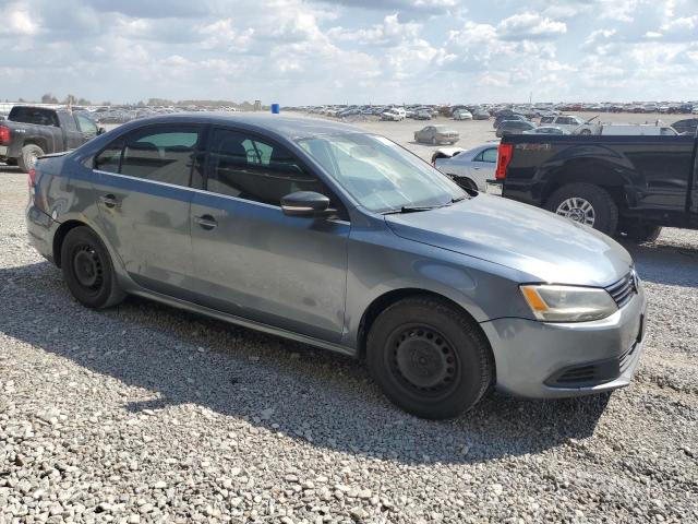 Photo 4 from auction – 2014 VOLKSWAGEN JETTA BASE with VIN 3VW2K7AJ1EM232420