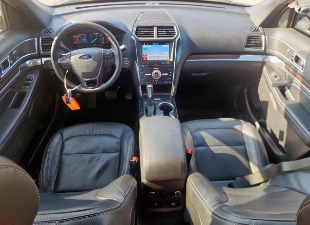Photo 8 from auction – 2017 FORD EXPLORER L with VIN 1FM5K7F87HGC09434