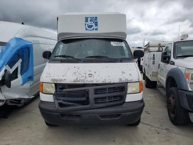 Photo 5 from auction – 2002 DODGE RAM VAN B3 with VIN 2B7LB31Z62K117167