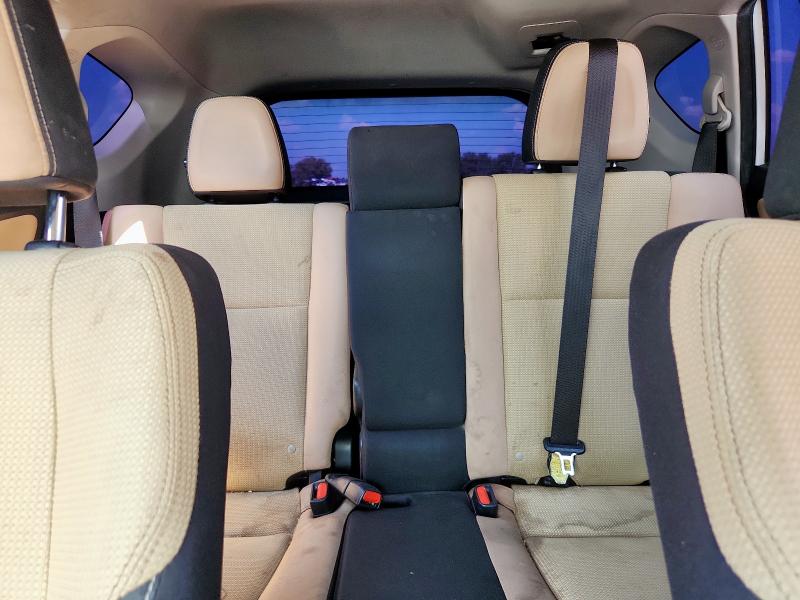 Photo 10 from auction – 2017 TOYOTA RAV4 XLE with VIN JTMWFREV7HJ122877